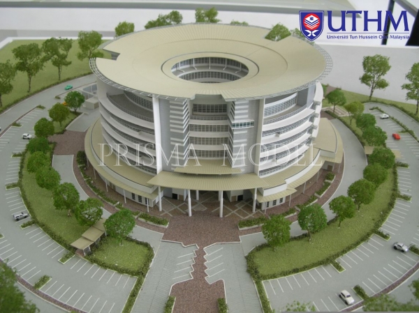 University Tun Hussein Onn Malaysia Tunku Tun Aminah Library(UTHM, PTTA)